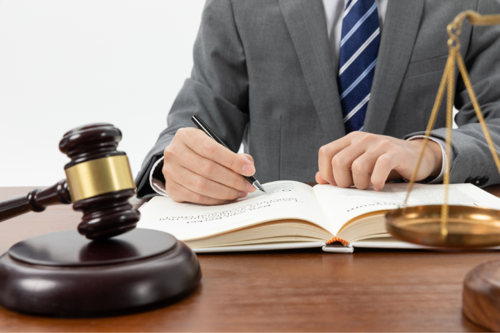 Use A Part Time Virtual Legal Assistant