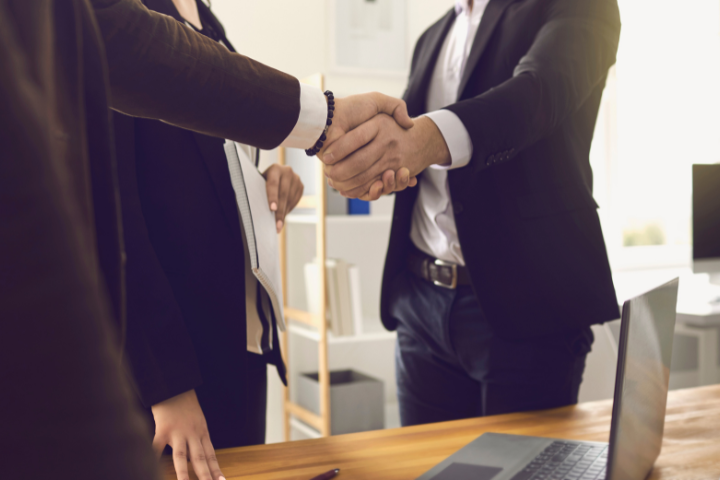 Legal Recruiter Source This Candidate