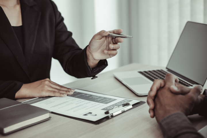 Use A Legal Recruiter To Hire